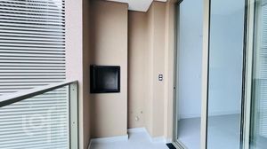 Image 18 - 852868