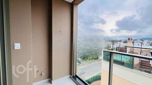 Image 17 - 852868