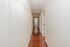 Image 16 - 852882