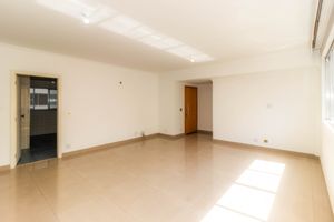 Image 3 - 852897
