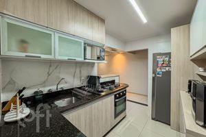 Image 7 - 852934