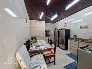 Image 7 - 852944