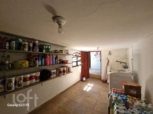 Image 34 - 852944