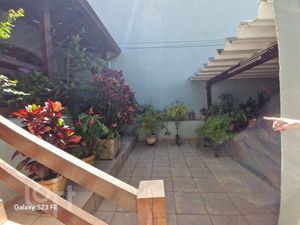 Image 29 - 852944