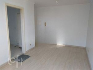 Image 2 - 852952
