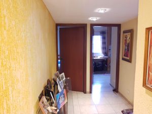 Image 6 - 852954