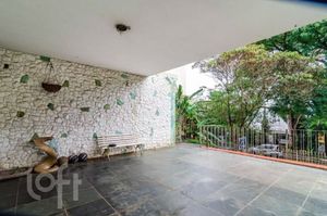 Image 35 - 852955