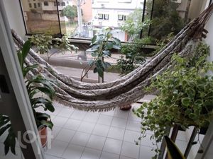 Image 17 - 852959