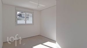 Image 22 - 852968