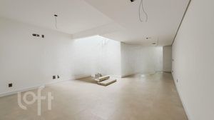 Image 2 - 853184