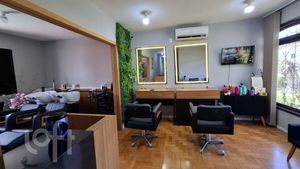 Image 11 - 853200