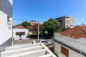 Image 28 - 853217