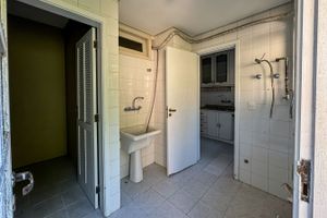 Image 16 - 853219