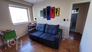 Image 4 - 853222