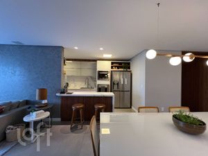 Image 14 - 853232