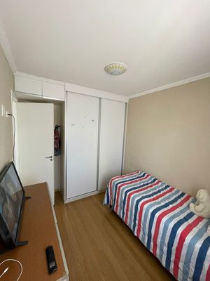 Image 7 - 853254