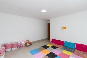 Image 8 - 853264