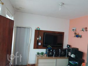 Image 10 - 853281
