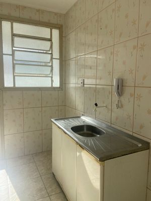 Image 12 - 853283
