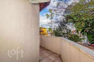 Image 15 - 853294