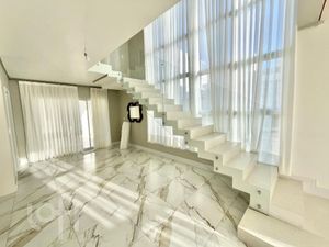 Image 13 - 853312