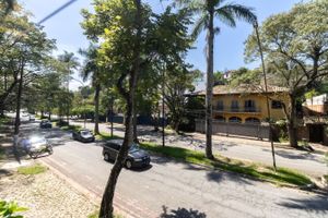 Image 26 - 853317