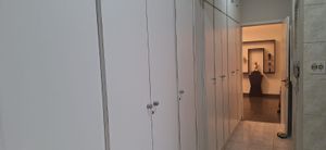 Image 28 - 853386
