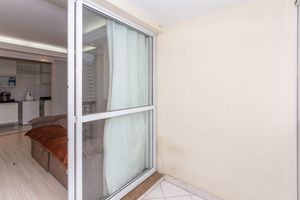 Image 3 - 853398