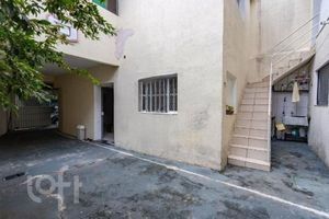 Image 8 - 853431