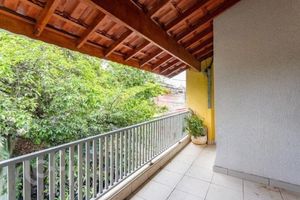 Image 10 - 853431