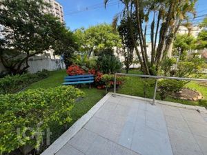 Image 18 - 853435