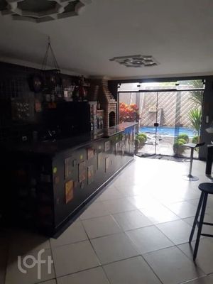Image 6 - 853455