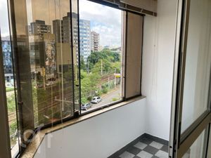 Image 2 - 853487
