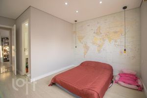 Image 14 - 853501