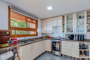 Image 3 - 853545