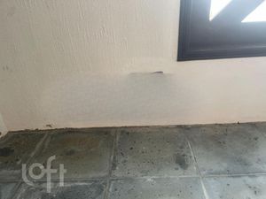 Image 5 - 853571