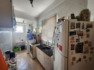 Image 12 - 853590