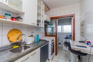 Image 19 - 853604