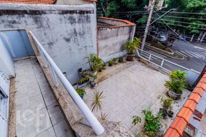 Image 45 - 853637