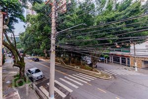 Image 43 - 853637