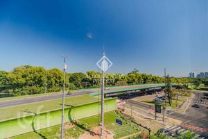 Image 10 - 853654