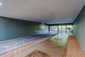 Image 30 - 853654