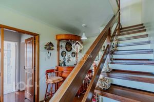 Image 4 - 853654