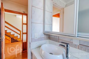 Image 3 - 853654