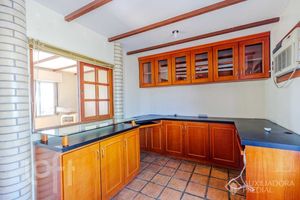Image 27 - 853654