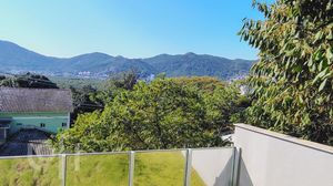 Image 8 - 853681