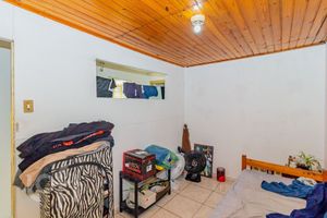 Image 9 - 853696