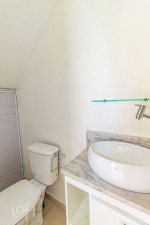 Image 3 - 853698