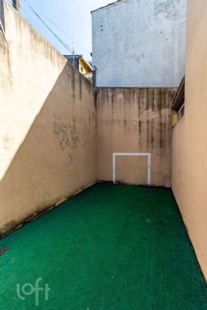 Image 21 - 853698