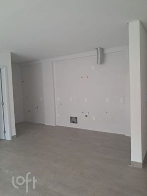 Image 3 - 853729